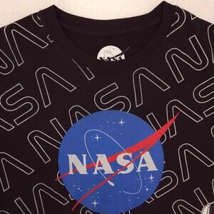 Nasa Casual Short Sleeve Graphic Shirt Mens Size Small S Black